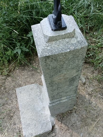 136
