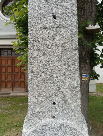 119