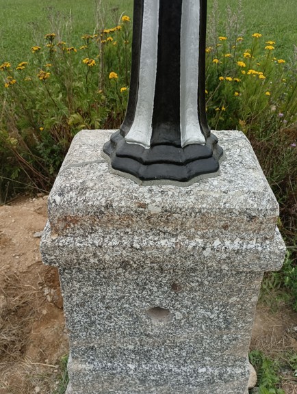 080