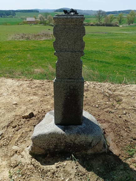 080