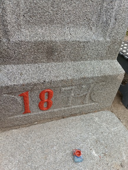 035