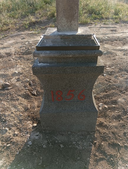 102