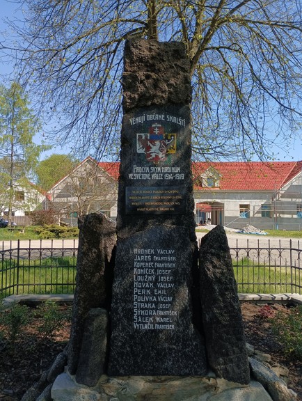050