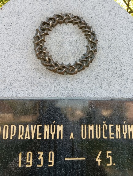 020